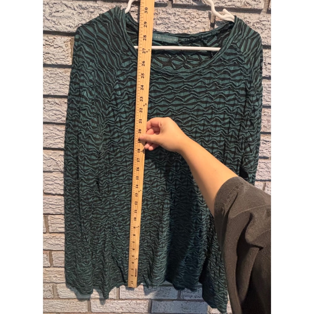 Cut Loose Womens XL Teal Green Black Textured Crinkle Knit Long Sleeve Top - Picture 3 of 6